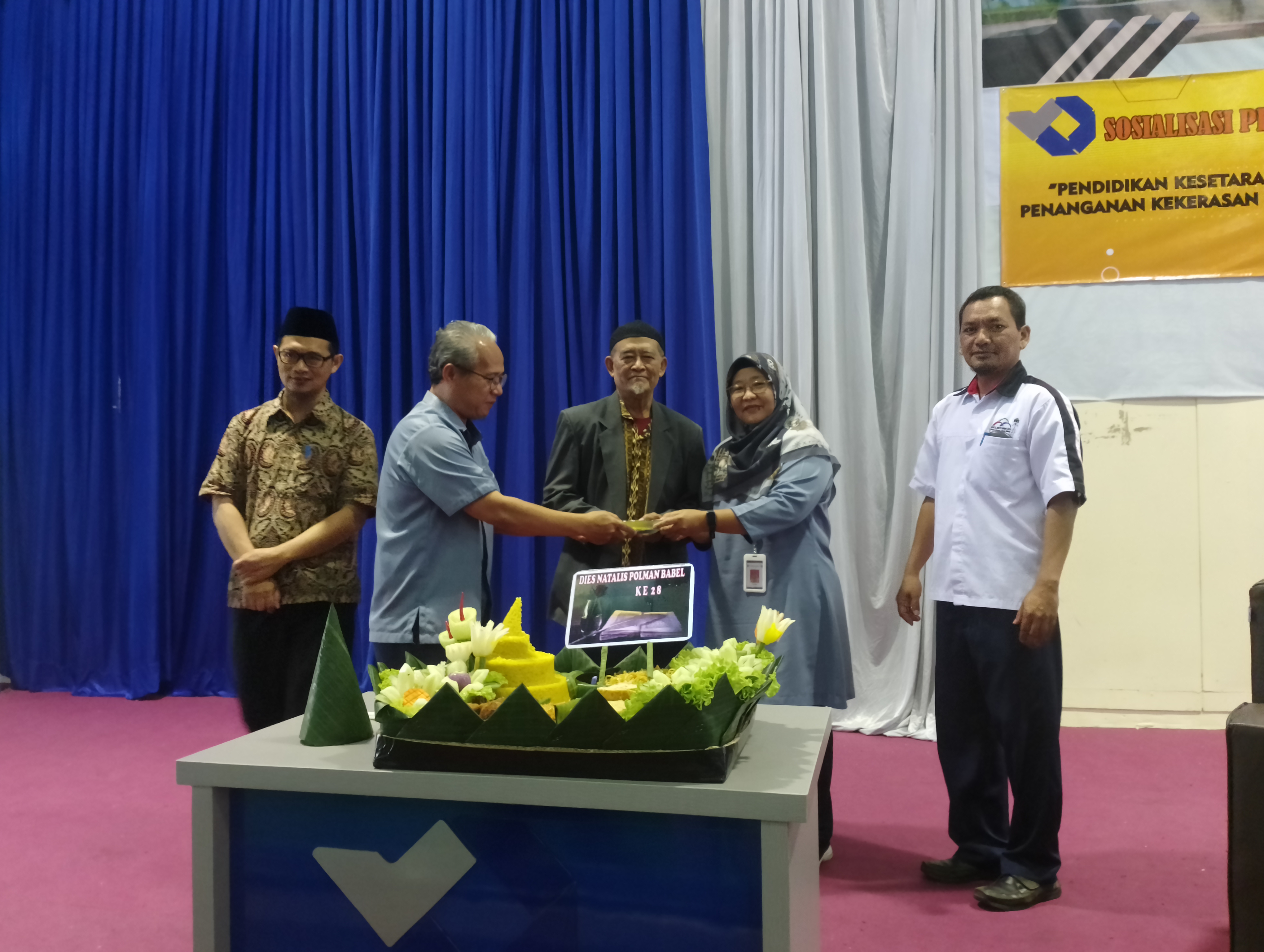 Dies Natalis ke-28 Polman Babel, Direktur Ajak Bersama Menuju Otonomi