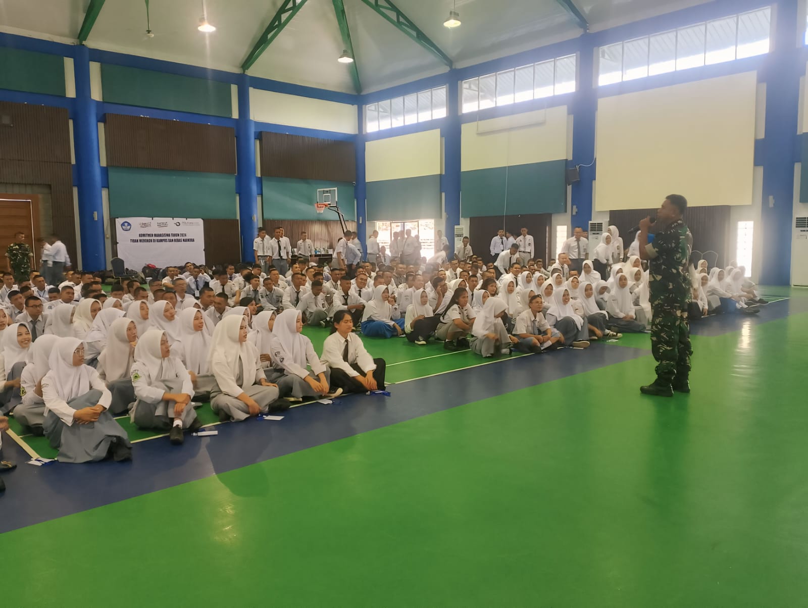 The development of TNI Kodim Bangka, PPKMB Students at the Babel State Polman Campus was successful and went smoothly