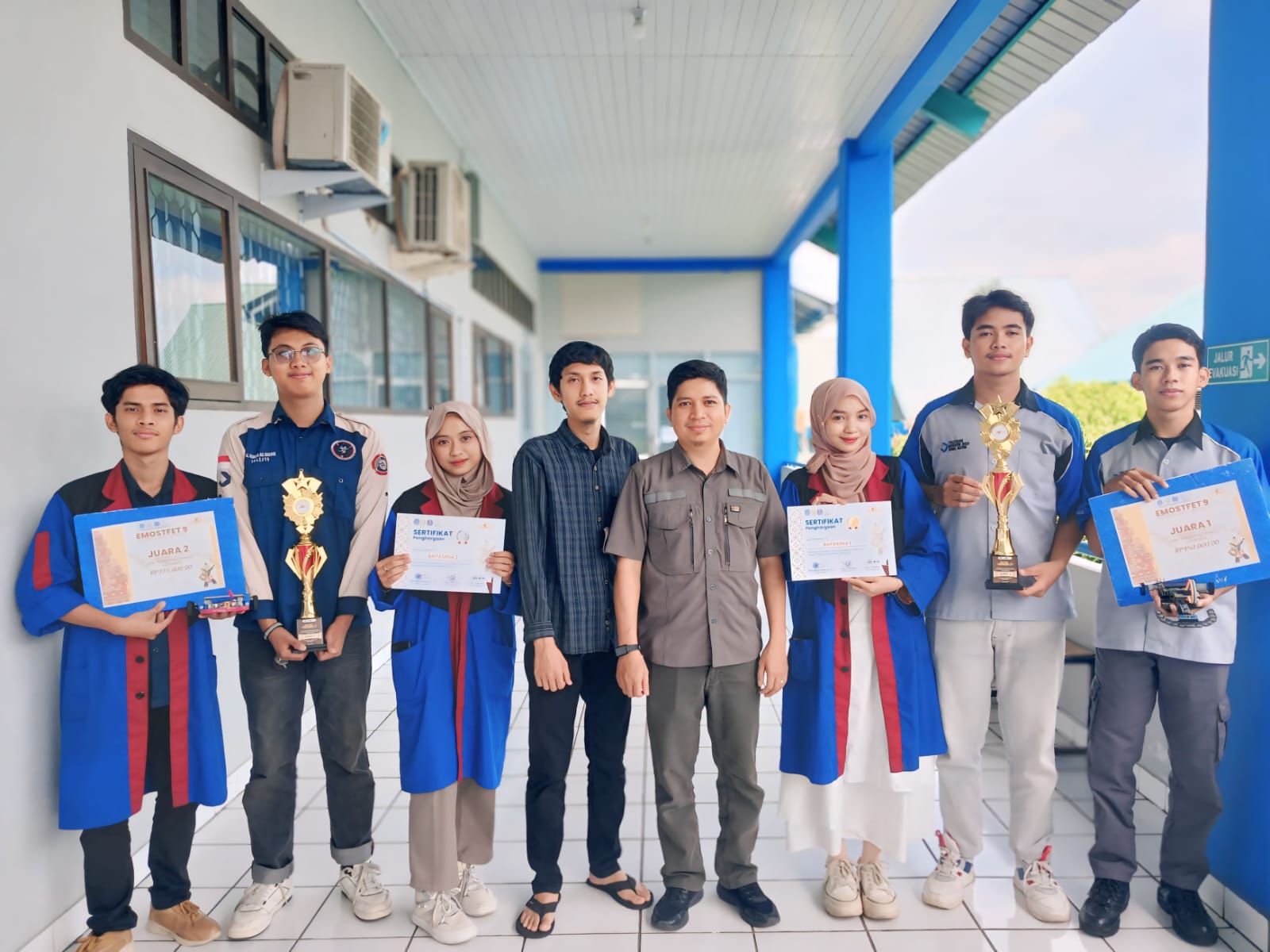 Tim Antasena Polman Negeri Babel Borong Juara 1 dan 2, di Kompetisi Robot Line Follower UBB