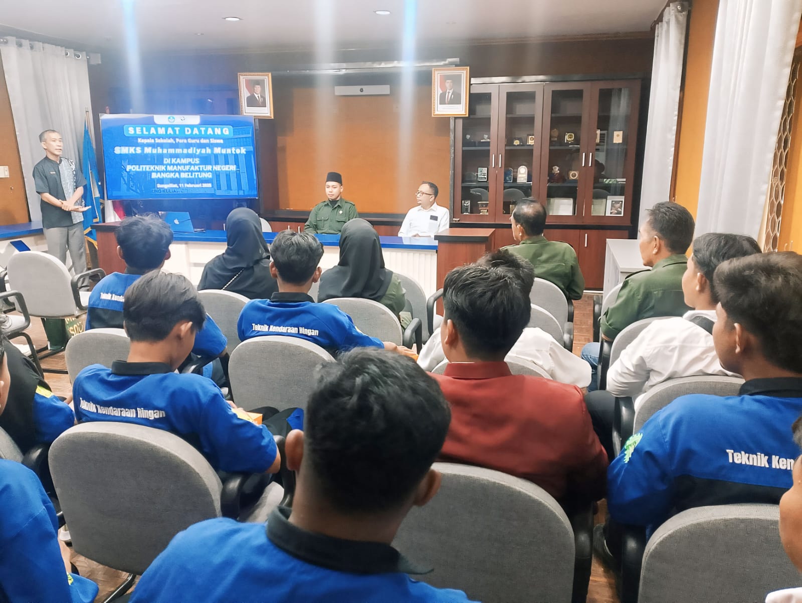 Polman Negeri Babel dan SMK Muhammadiyah Muntok Resmikan Kerja Sama, Siswa Semangat Jalani Field Trip Perdana