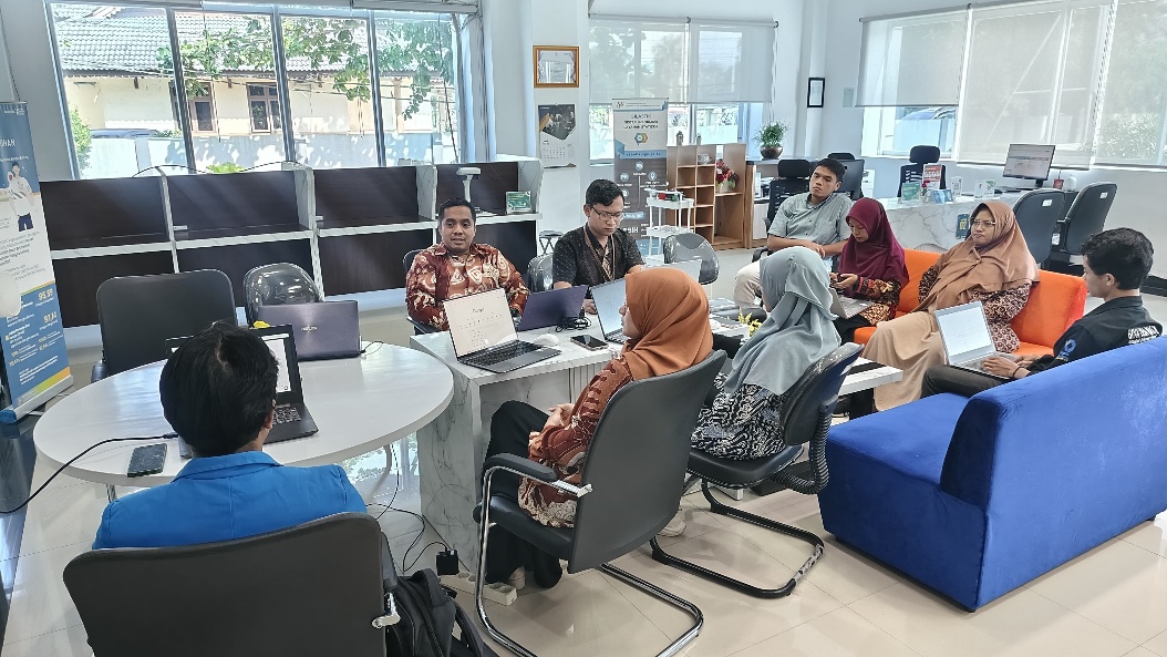 Dosen dan Mahasiswa Polman Negeri Babel, Kembangkan Website Pojok Literasi Statistik untuk BPS Babel